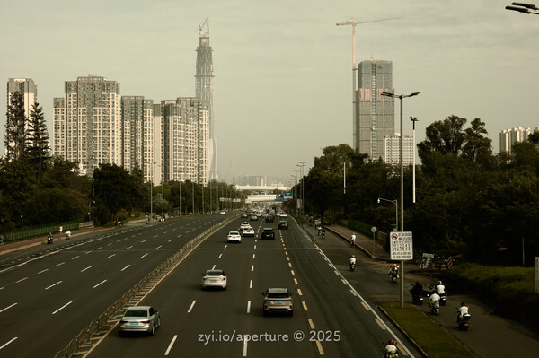 Aperture 202507 #3